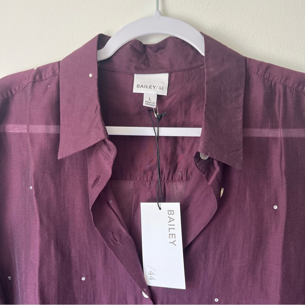 Bailey 44 Plum Shirt Size Large with Rhinestones NWT - Picture 2 of 8